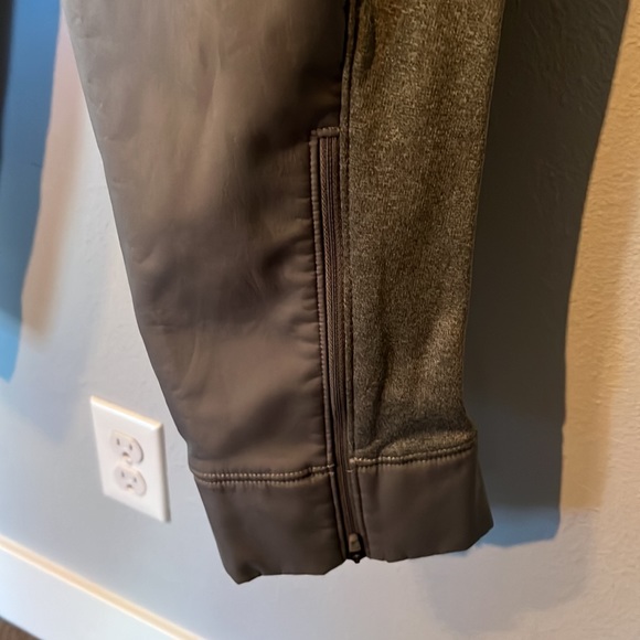 Men’s Nike Joggers - Picture 4 of 4